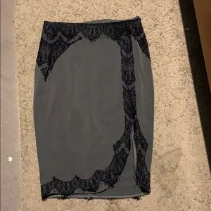 Venus side slit skirt size 6